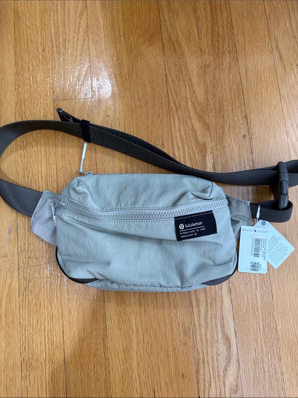 lululemon athletica Light Sage Green Crossbody Belt Bag with Dark Strap
